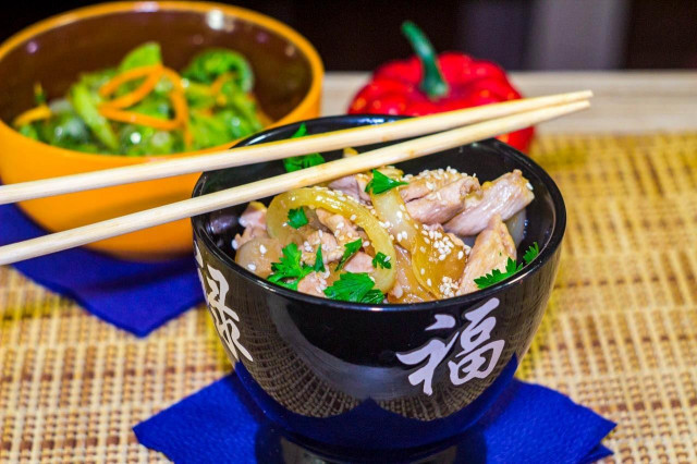 Курка в солодкому китайському соусі рецепт з фото покроково і відео 