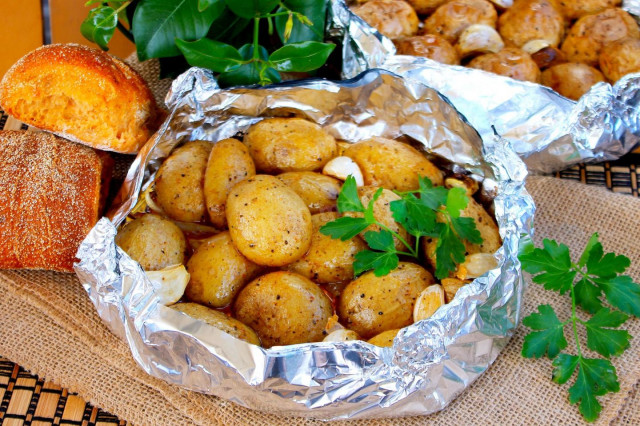 Картопля з салом в тандирі рецепт з фото покроково 