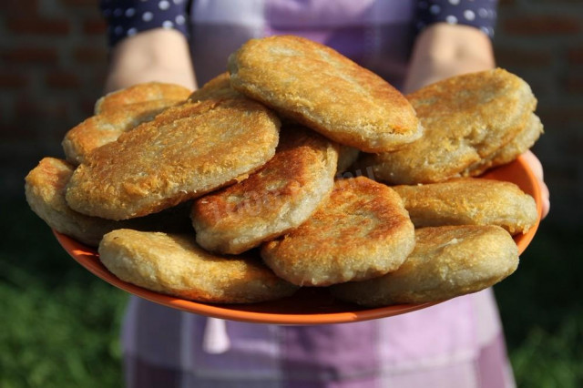 Нагісаер - пиріжки з картопляного тіста рецепт з фото і відео 