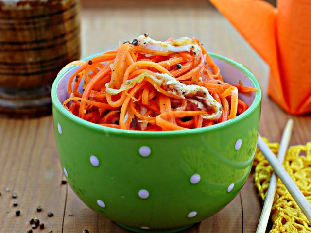 Салат корейський з копченої курки і моркви рецепт з фото 