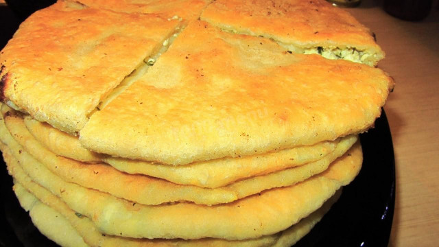 Молдавські плацинди з сиром і цибулею на сковороді рецепт з фото покроково 