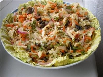 Салат з квашеної капусти і кальмарів рецепт з фото 