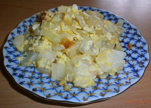 Цибуля з яйцем і майонезом рецепт з фото покроково 