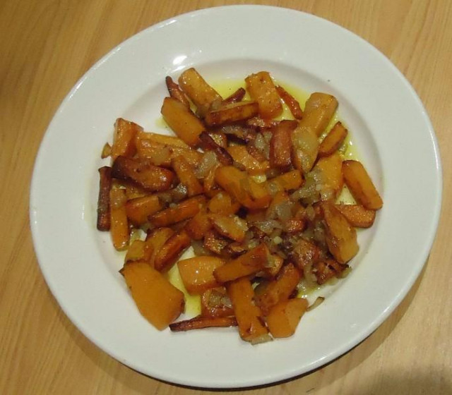 Чудова гарбуз смажена з цибулею і морквою рецепт з фото крок за кроком 