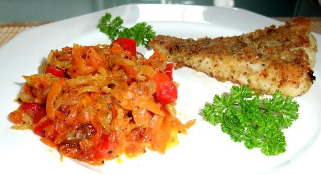 Смажена морква з цибулею і болгарським перцем на сковороді рецепт з фото крок за кроком 