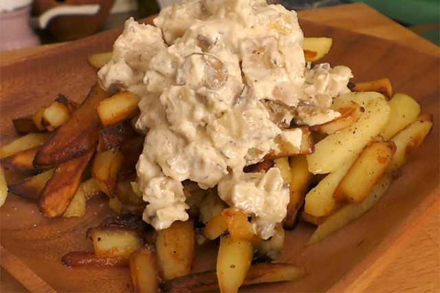 Смажена картопля з вешенками на сковороді рецепт з фото покроково і відео 