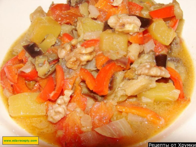Баклажани з овочами і волоськими горіхами на гарнір рецепт з фото покроково 