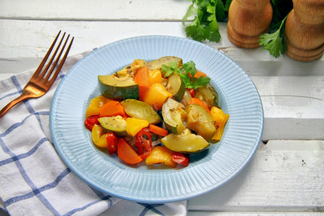 Тушковані овочі на сковороді рецепт з фото покроково 