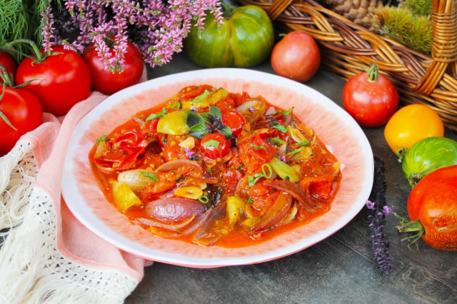 Тушковані помідори з часником і цибулею рецепт з фото покроково і відео 