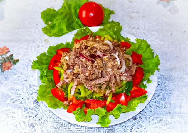 Салат з яловичиною, болгарським перцем і соєвим соусом рецепт з фото покроково 