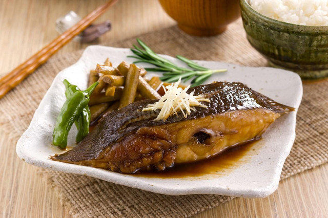Тушкована риба по японськи з соусом рецепт з фото 
