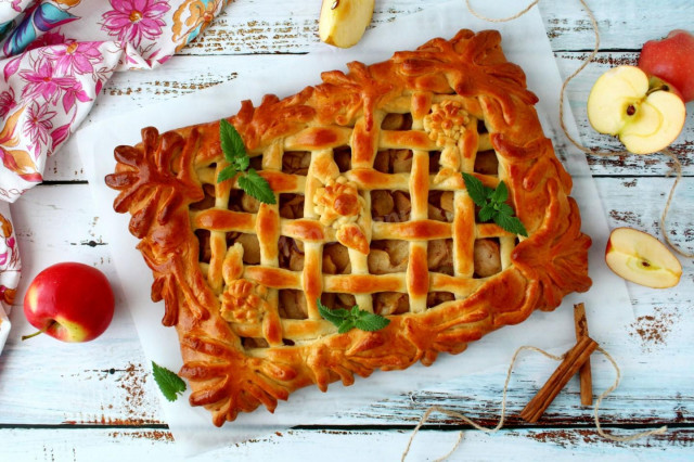 Пиріг з яблуками з дріжджового тіста в духовці рецепт з фото покроково і відео 