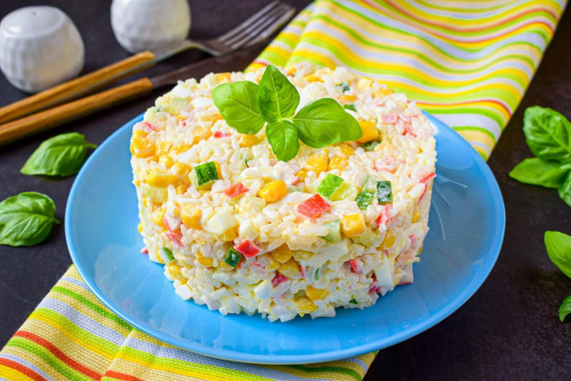 Салат крабові палички з рисом і кукурудзою рецепт з фото покроково і відео 
