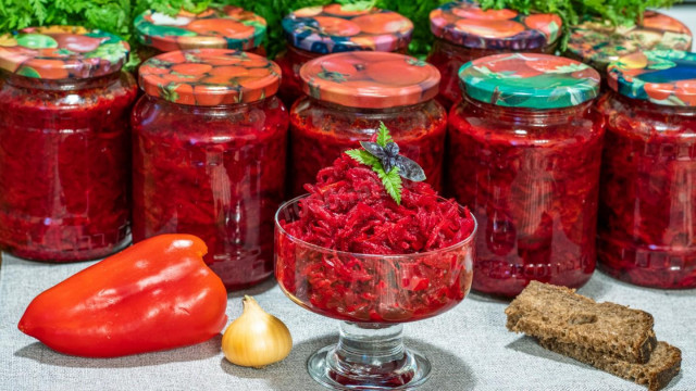 Заправка для борщу з цибулею болгарським перцем буряком томатом рецепт з фото покроково і відео 