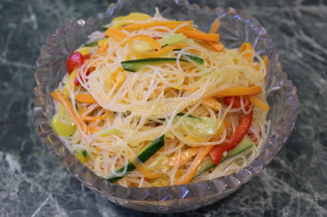 Салат Фунчоза з овочами рецепт з фото покроково 