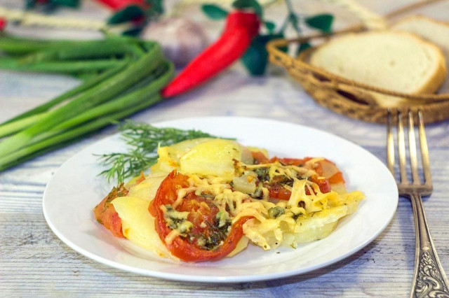 Картопля з помідорами і сиром в духовці запечена рецепт з фото покроково і відео 
