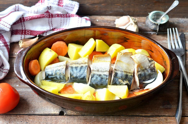 Скумбрія з овочами запечена в духовці рецепт з фото покроково і відео 