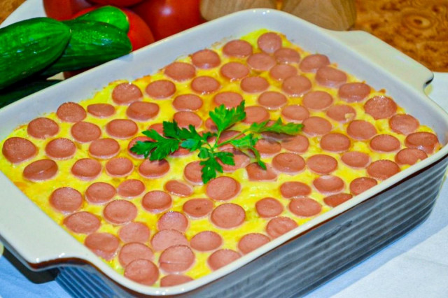 Картопляна запіканка з сосисками, сиром в духовці рецепт з фото покроково 