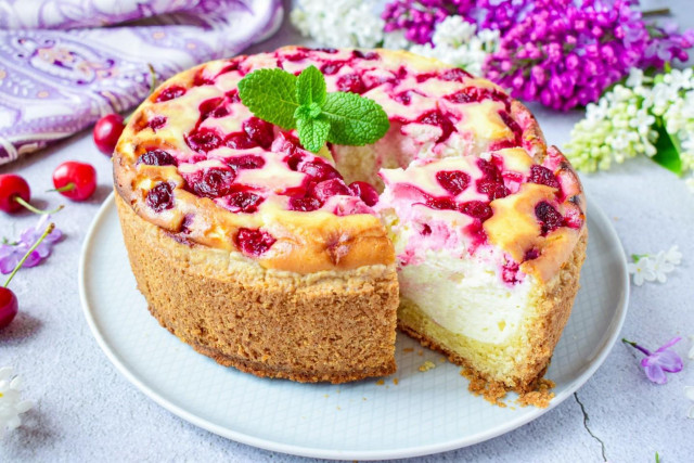 Сирний пиріг з вишнею в духовці рецепт з фото покроково 
