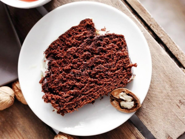 Шоколадний пиріг на кефірі в духовці рецепт з фото 
