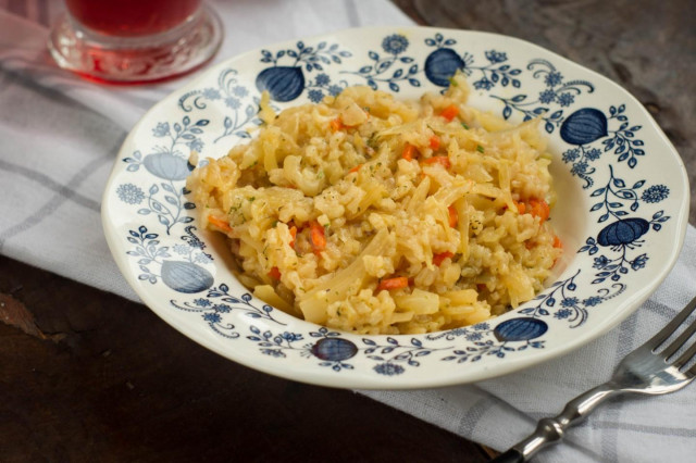 Вегетаріанський рис з капустою і морквою в духовці рецепт з фото 