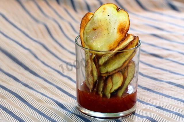Картопляні чіпси в духовці з часником рецепт з фото і відео 