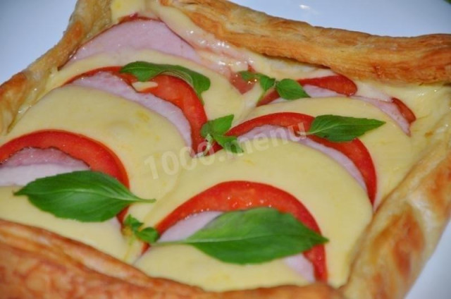 Швидка і проста листкова піца в духовці рецепт з фото покроково 