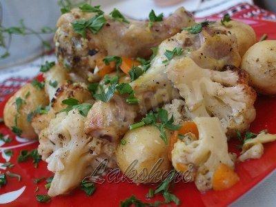 Курка з картоплею і цвітною капустою в духовці рецепт з фото покроково 