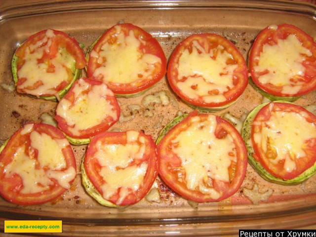 Кабачки з помідорами в духовці під сиром рецепт з фото покроково 