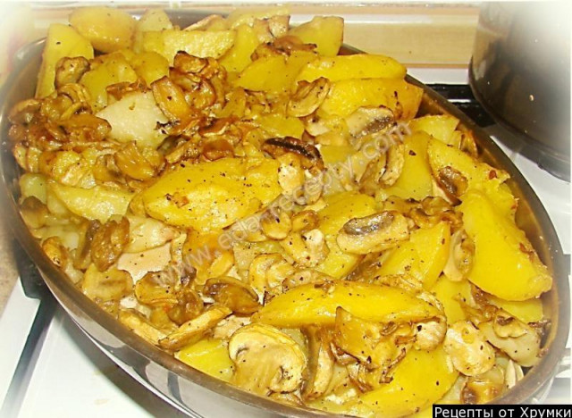 Запечена картопля з куркою в духовці рецепт з фото покроково 