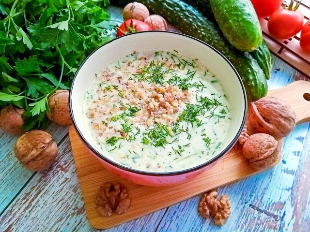 Таратор Болгарський холодний суп рецепт з фото покроково 