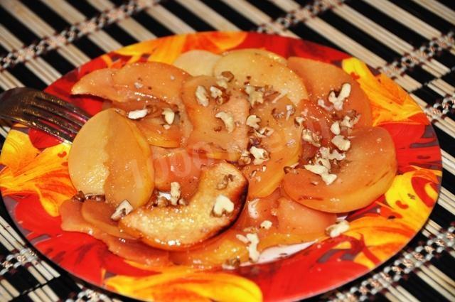 Запечена айва з волоськими горіхами гарячий десерт рецепт з фото покроково 