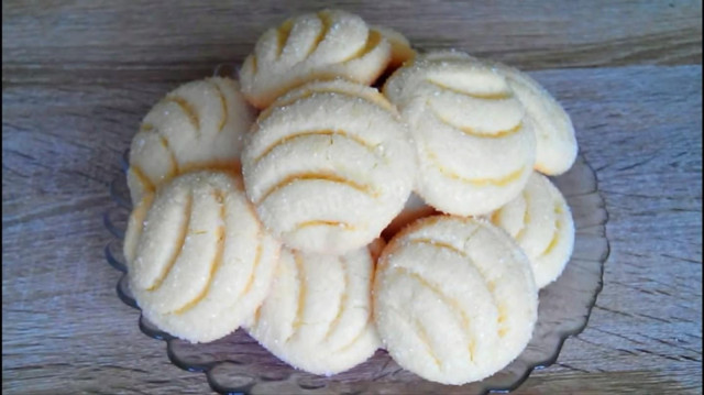 Песочное печенье на растительном масле с ванилью