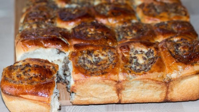 Оригінальний пиріг-м'ясні синнабони рецепт з фото покроково і відео 