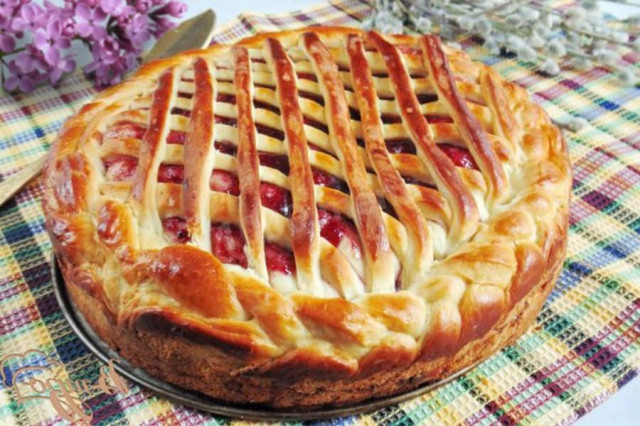 Пиріг із здобного тіста з джемом рецепт з фото 