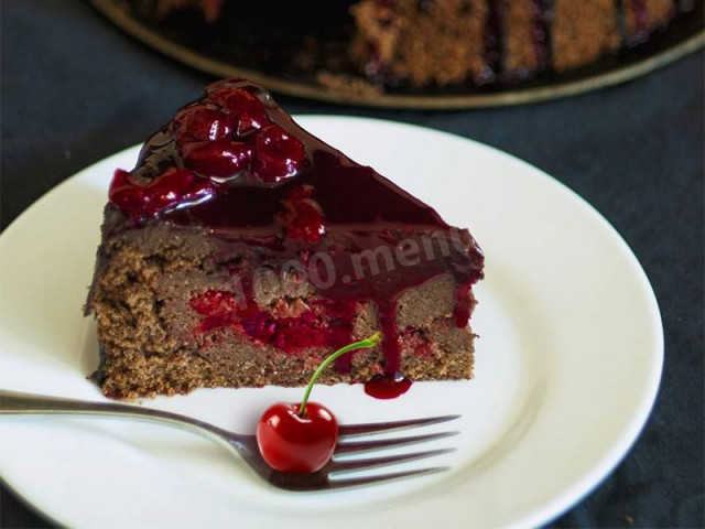 Шоколадний торт п'яна вишня рецепт з фото 