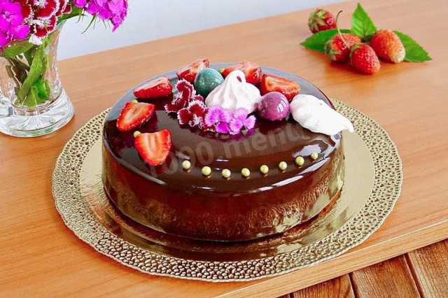 Мусовий торт із дзеркальною глазур'ю і вафельними коржами рецепт з фото покроково 