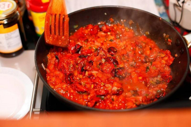 Італійський соус Помадоро рецепт з фото покроково 
