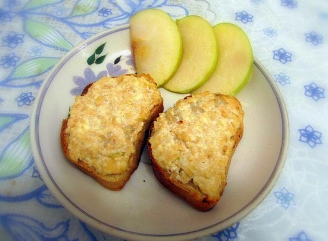 Бутерброди з сирно-яблучної масою рецепт з фото покроково 