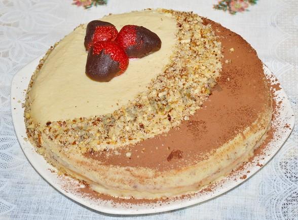 Бісквітний торт із заварним кремом, волоськими горіхами і маком рецепт з фото покроково 