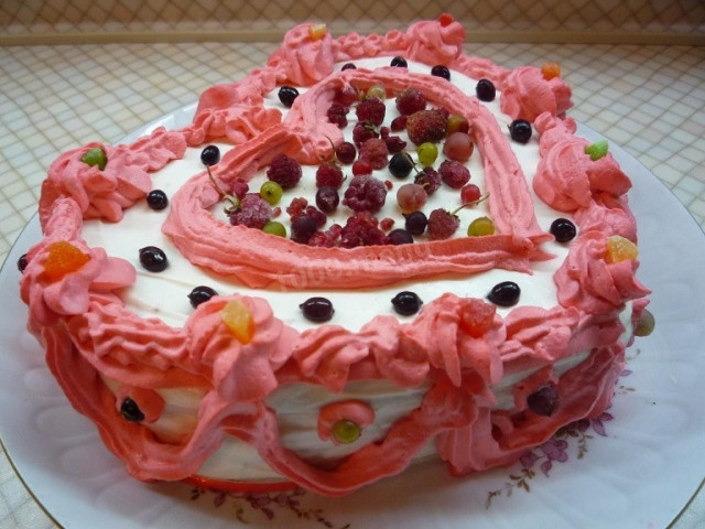 Торт з лісовими ягодами, кольоровим бісквітом і сирним кремом рецепт з фото покроково 