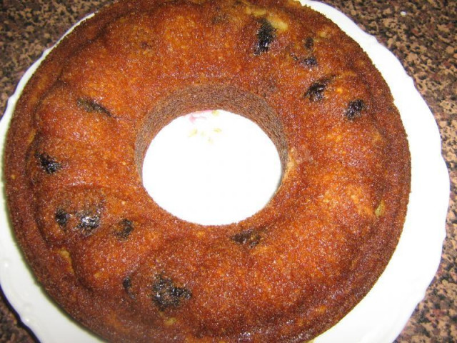 Кекс з чорносливом і волоським горіхом Браслет рецепт з фото 