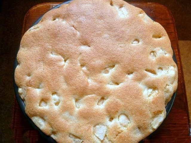 Яблучний пиріг швидкий рецепт з фото покроково 