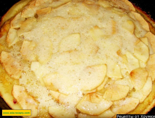 Цвєтаєвський яблучний пиріг з корицею рецепт з фото покроково 