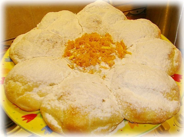 Пиріжки з дріжджового тіста Ромашка рецепт з фото покроково 
