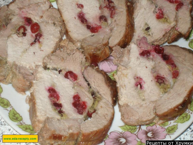 М'ясо, фаршироване журавлиною рецепт з фото покроково 