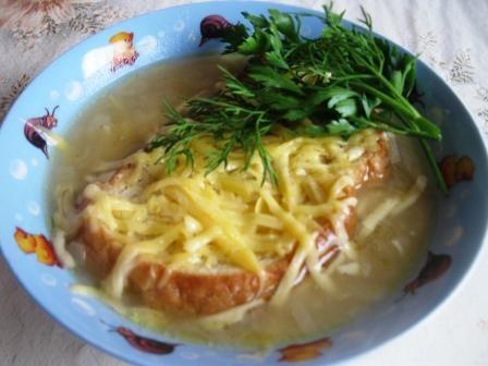 Цибульний суп з сиром і грінками рецепт з фото покроково 