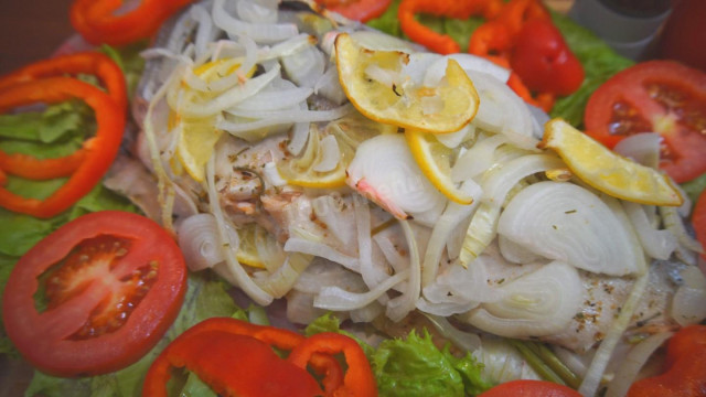 Горбуша фарширована овочами в духовці рецепт з фото покроково і відео 