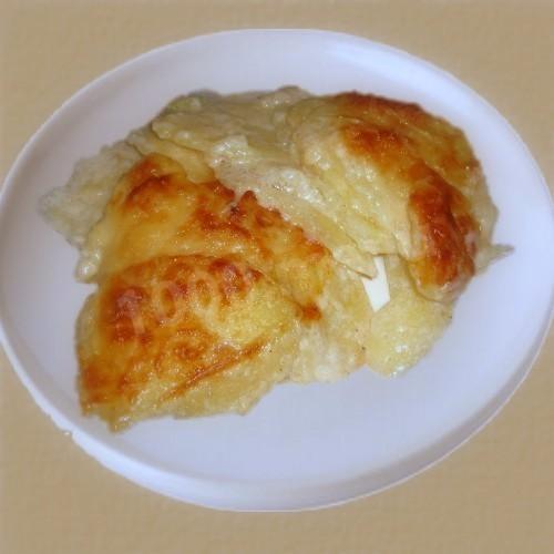 Картопля скибочками, запечена в вершках і сирі в духовці рецепт з фото покроково 