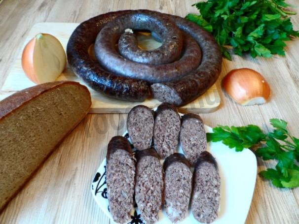 Домашня ліверна ковбаса рецепт з фото покроково 